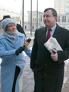 ͼ�ģ�ϸ����ʷ�ϵİܼҽ���Ա