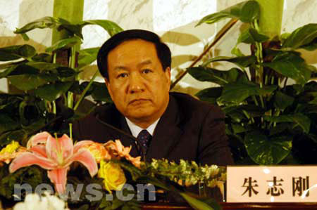 2006��3��8�����磬ʮ��ȫ���˴��Ĵλ�������д�������������һ¥���ŷ��������С�ͼΪʱ�β���������������־�ա�