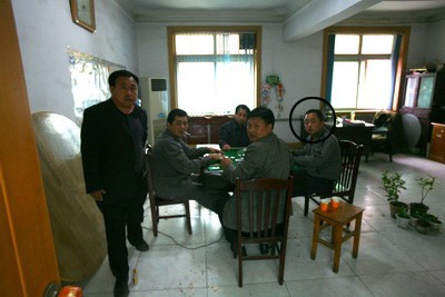 �����ϰ�ʱ�����ĺӱ�����������Ա