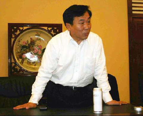 10��29�գ�������ΰ��ҵ���Ŷ��³���ΰ�������������ߺ;����̵�Ǹ���»������ ��ƽ