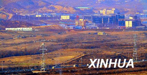 ����11��24����������Ӻ������ݵ����ʿ��ǵĺ�����·������24��������12��1�����ж��뺫����·��ͨ��ȫ���жϿ������Σ����𿪳ǹ�ҵ԰���ͽ��ɽ�������ڲ��ֺ�����Ա��