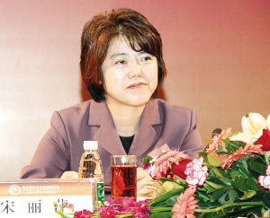 �й���λ֤����Ů���ܾ�������Ƽ