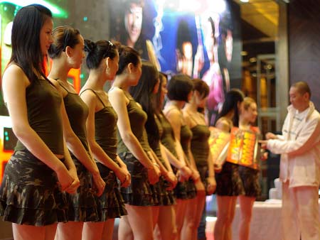 科技时代_史玉柱上市归来:我不在乎是不是互联网英雄(2)