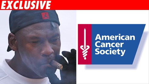 乔丹再成关注焦点打棒球时抽雪茄竟招来指责非议