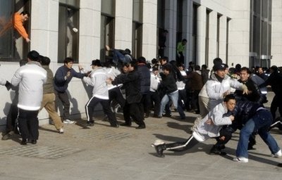 �������ᱬ�����ҳ�ͻ53����������(ͼ)