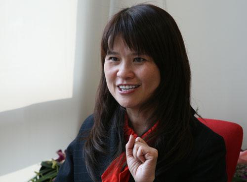 ר�����ƿƼ�CEO�����룺������ҵ��Ҫ��ʡ