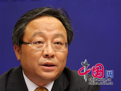 �м�ί�������⵼������Ͷ����ʵ����λ