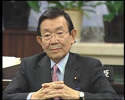 ���ӣ��ձ���󾭼þ�ͷ������վ�ó��ϵ