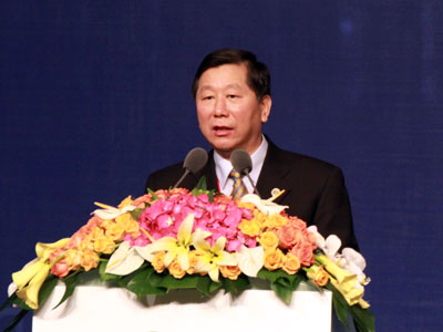 �и��֣�ȫ����ʵ��ҵ���¹ɷ��еȸĸ��ʩ