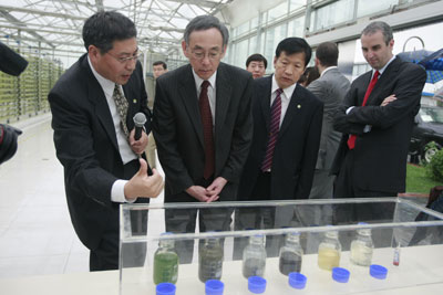 �������ϸ�˽⡱΢����̼�������ɹ�����ͼƬ��Դ�����˲ƾ���